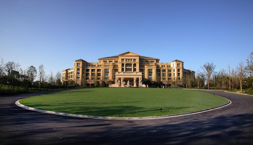 Landison Green Town Hotel Xinchang Luaran gambar